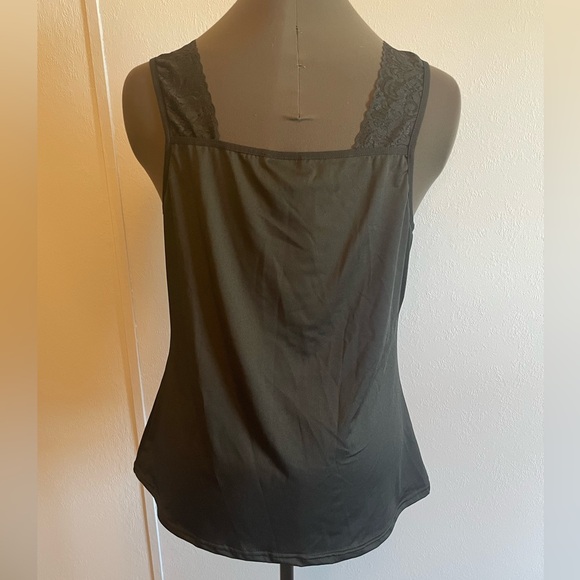 Black Lace Camisole - Picture 3 of 4